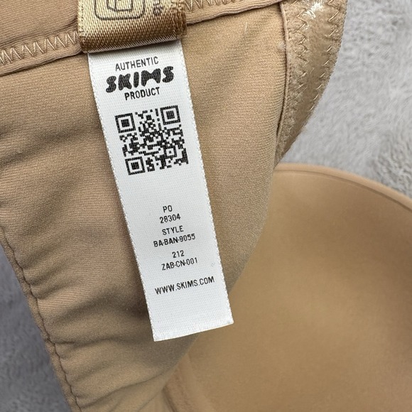 Skims Womens Bra 38C Nude Clay Stapless Fits Everybody Ba-BAN-9055 - Picture 12 of 13